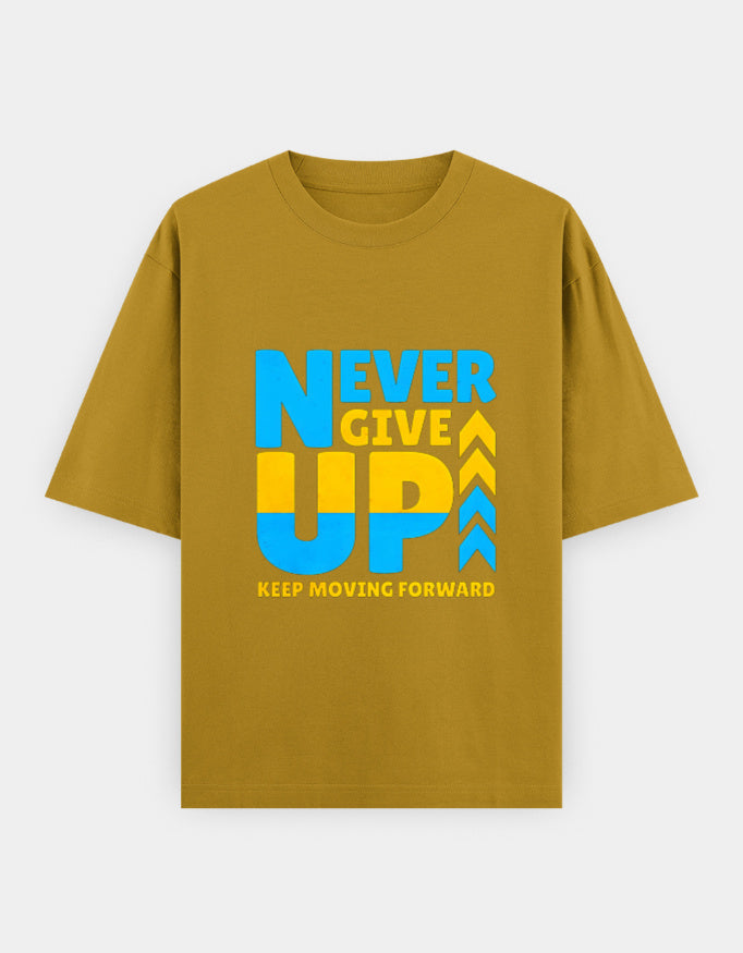 "Never Give Up" Oversized T-Shirt - CozyVora™